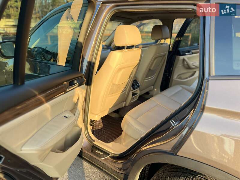 Внедорожник / Кроссовер BMW X3 2012 в Киеве