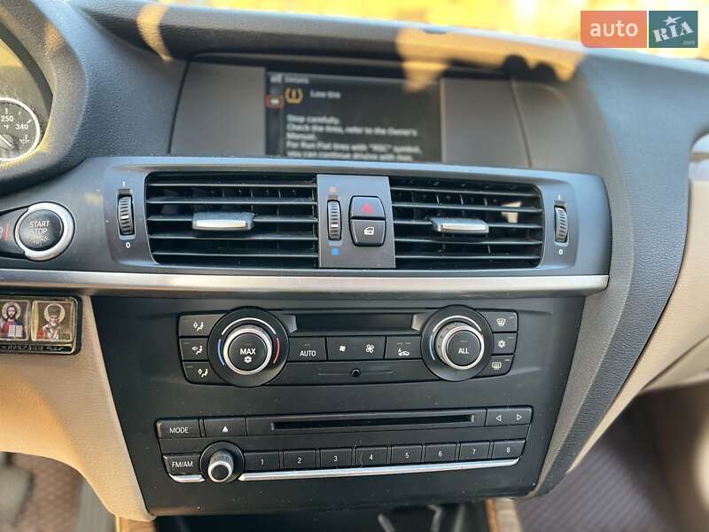 Внедорожник / Кроссовер BMW X3 2012 в Киеве