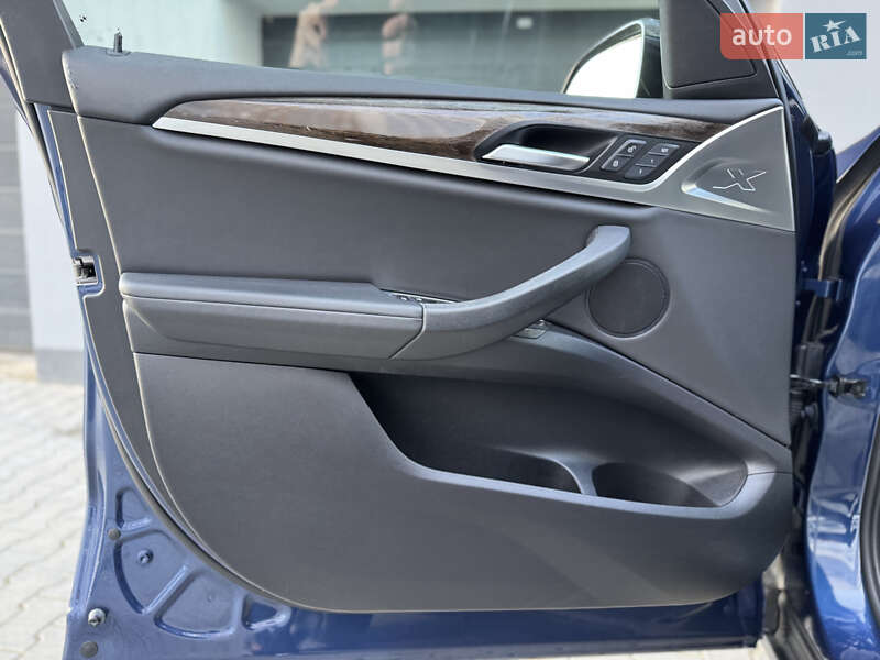 Позашляховик / Кросовер BMW X3 2018 в Тернополі фото 46 Позашляховик / Кросовер BMW X3 2018 в Тернополі