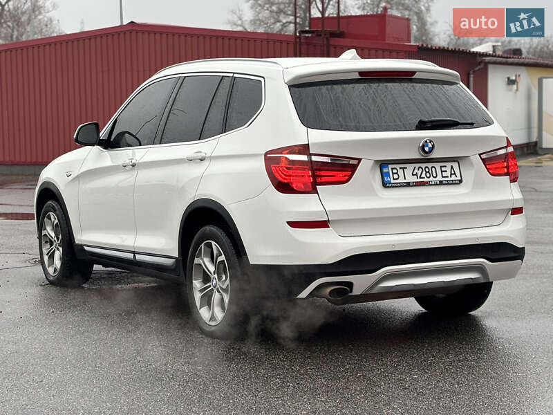 Внедорожник / Кроссовер BMW X3 2016 в Киеве