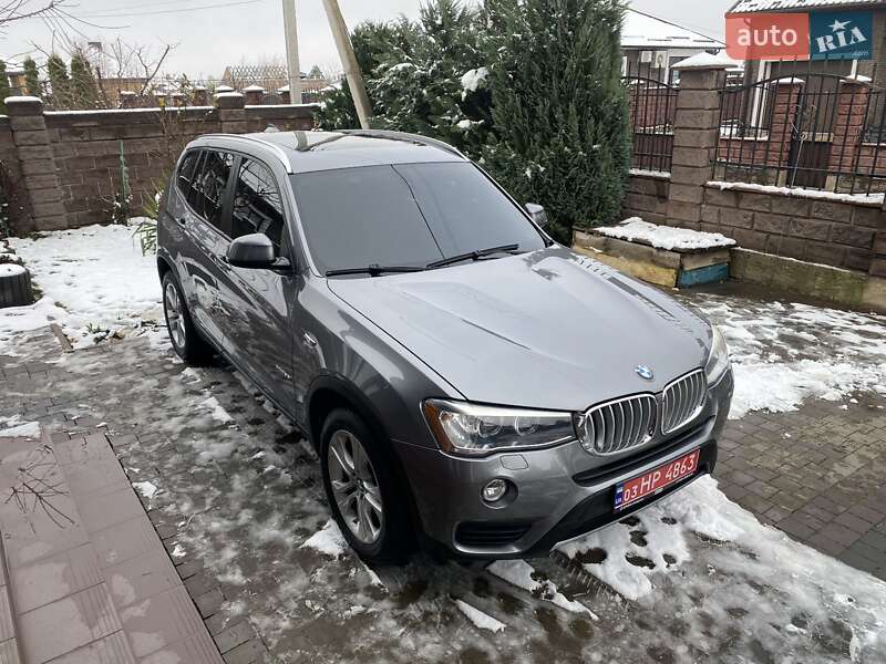 Внедорожник / Кроссовер BMW X3 2015 в Луцке
