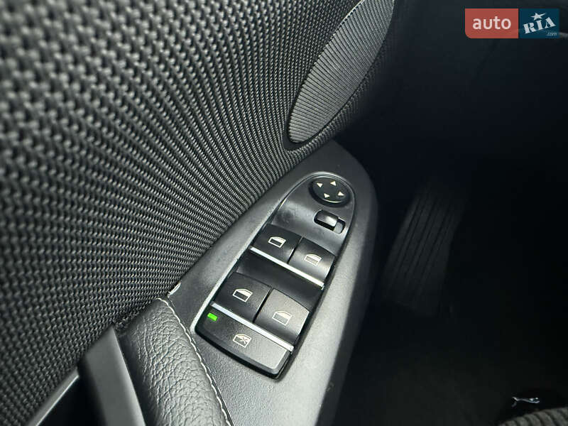 Внедорожник / Кроссовер BMW X3 2011 в Киеве