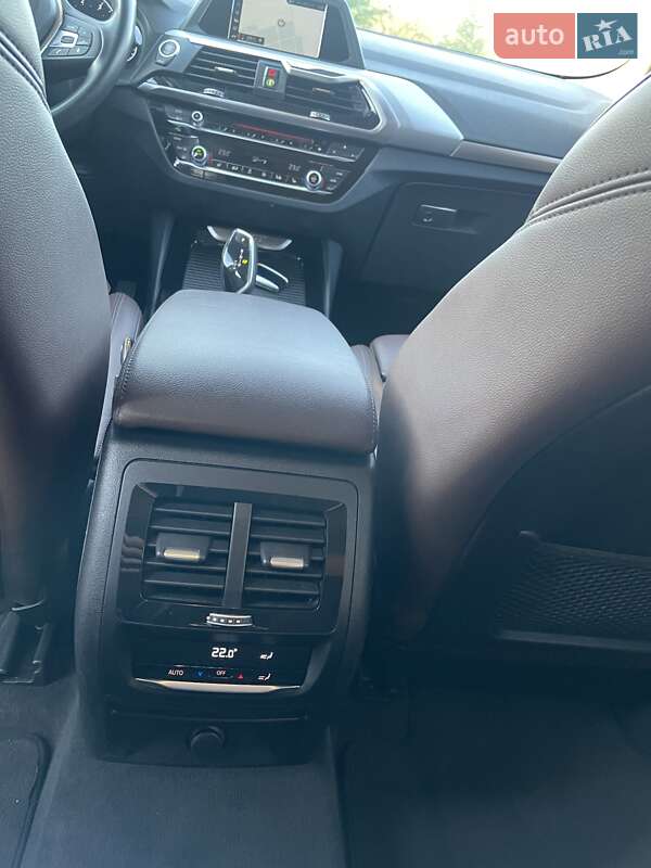 Внедорожник / Кроссовер BMW X3 2018 в Ивано-Франковске фото 13 Внедорожник / Кроссовер BMW X3 2018 в Ивано-Франковске