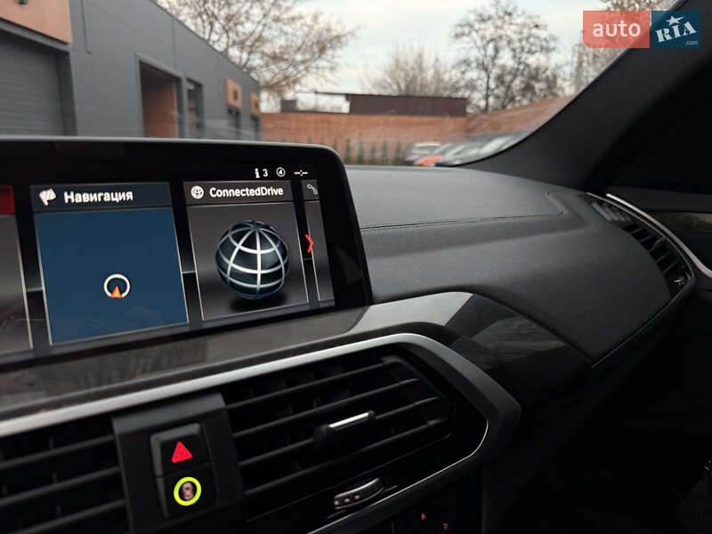 Внедорожник / Кроссовер BMW X3 2018 в Киеве