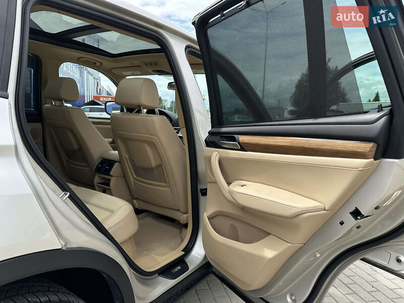 Внедорожник / Кроссовер BMW X3 2013 в Ковеле