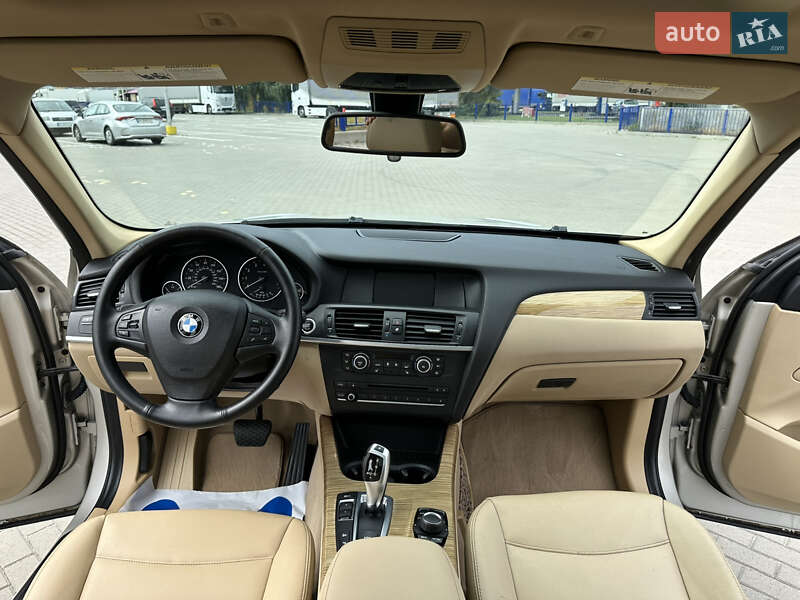 Внедорожник / Кроссовер BMW X3 2013 в Ковеле