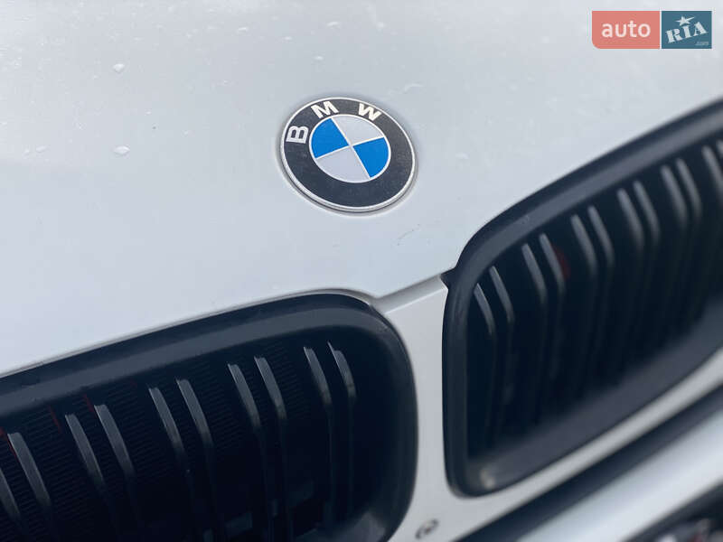 Внедорожник / Кроссовер BMW X3 2015 в Луцке