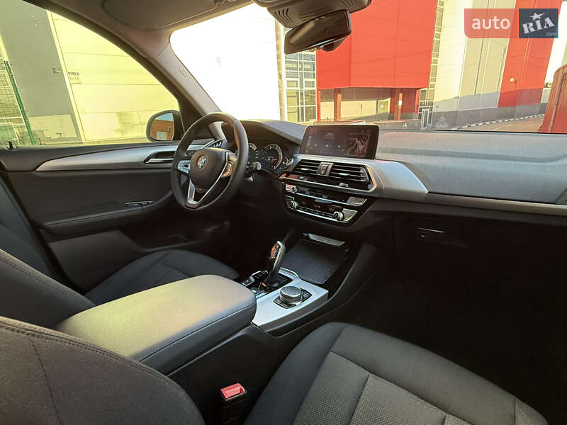 Позашляховик / Кросовер BMW X3 2018 в Києві