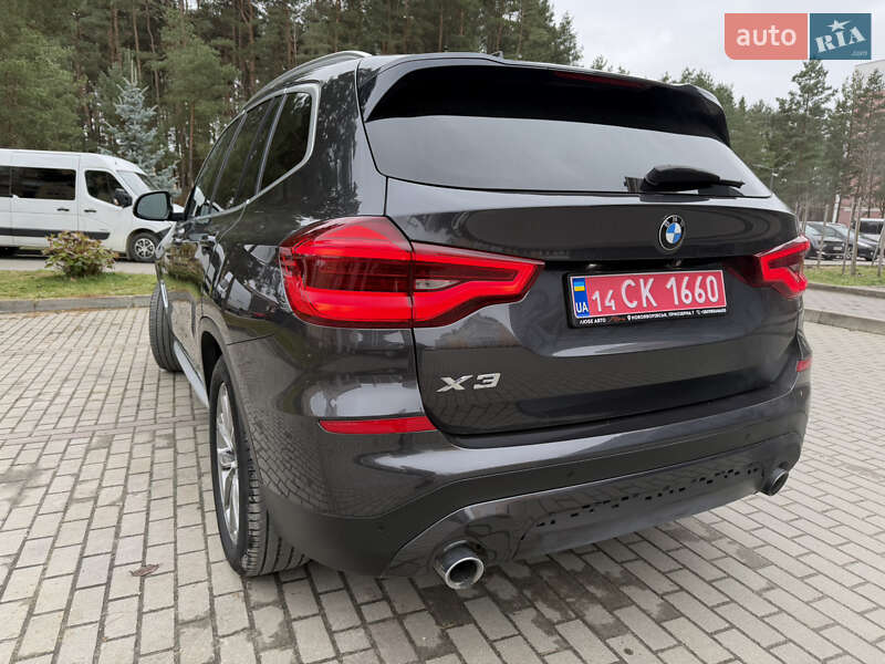 Внедорожник / Кроссовер BMW X3 2019 в Новояворовске