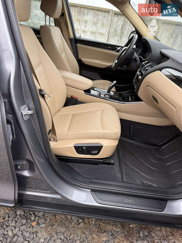 Внедорожник / Кроссовер BMW X3 2017 в Луцке