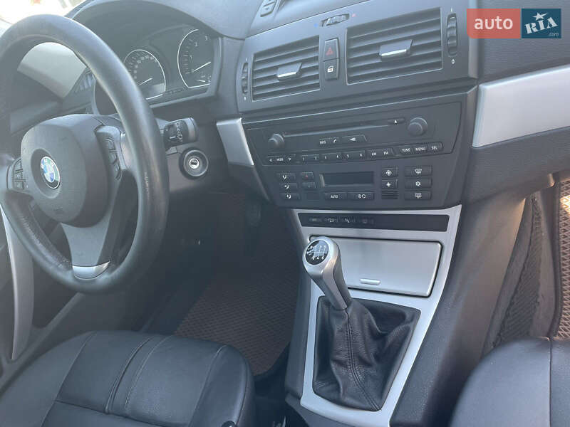 Внедорожник / Кроссовер BMW X3 2007 в Черновцах