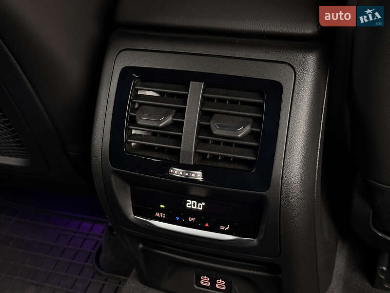 Внедорожник / Кроссовер BMW X3 2022 в Киеве