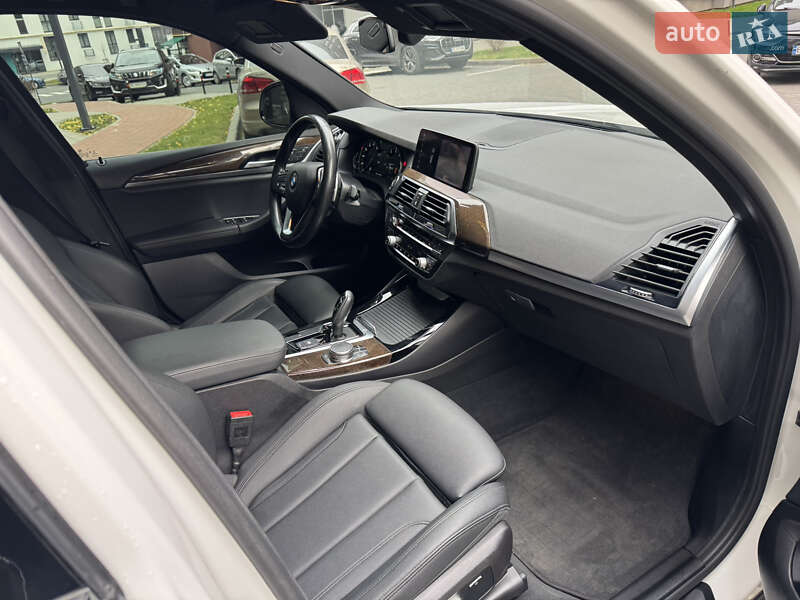 Внедорожник / Кроссовер BMW X3 2019 в Львове фото 20 Внедорожник / Кроссовер BMW X3 2019 в Львове