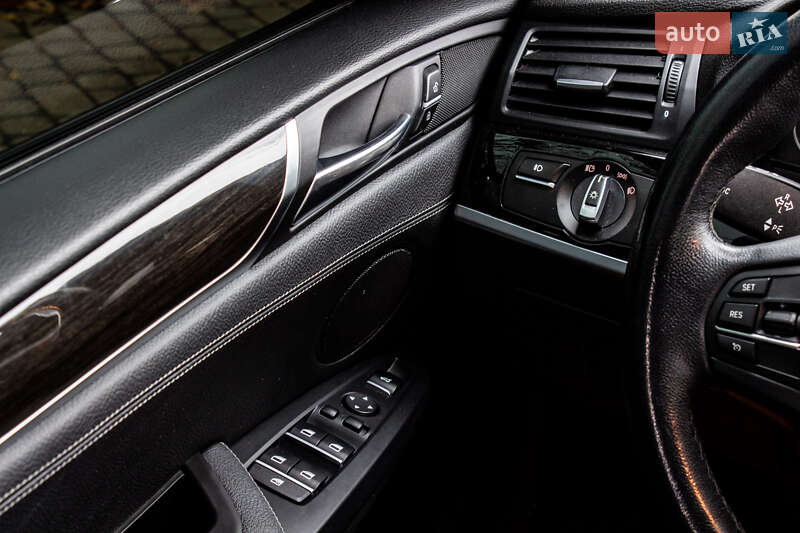 Внедорожник / Кроссовер BMW X3 2015 в Львове фото 29 Внедорожник / Кроссовер BMW X3 2015 в Львове