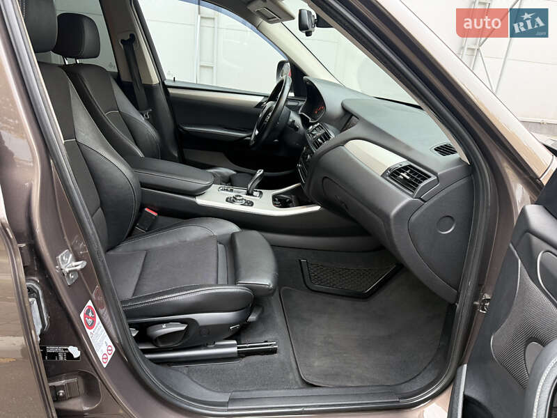 Внедорожник / Кроссовер BMW X3 2011 в Киеве