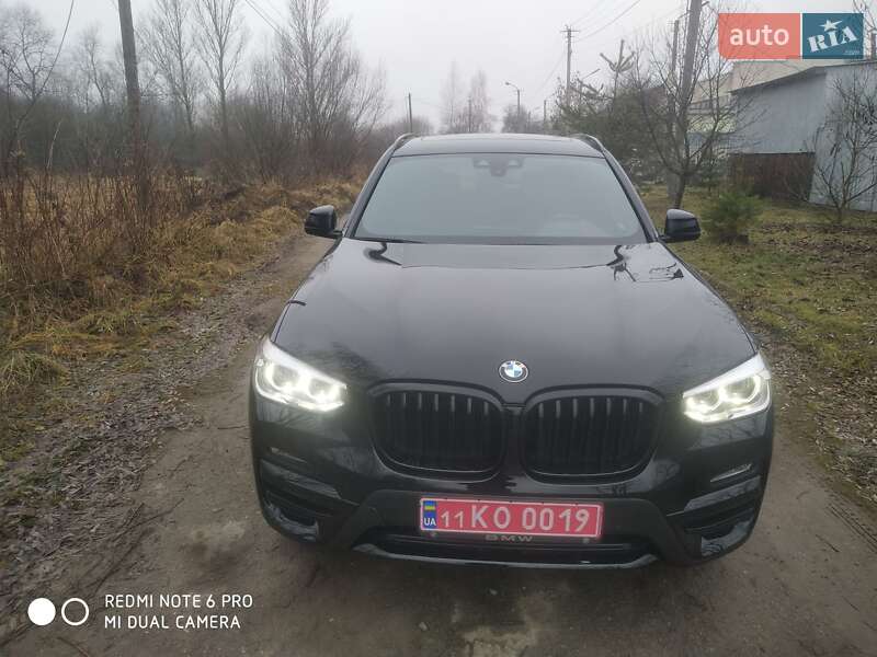 Внедорожник / Кроссовер BMW X3 2021 в Самборе