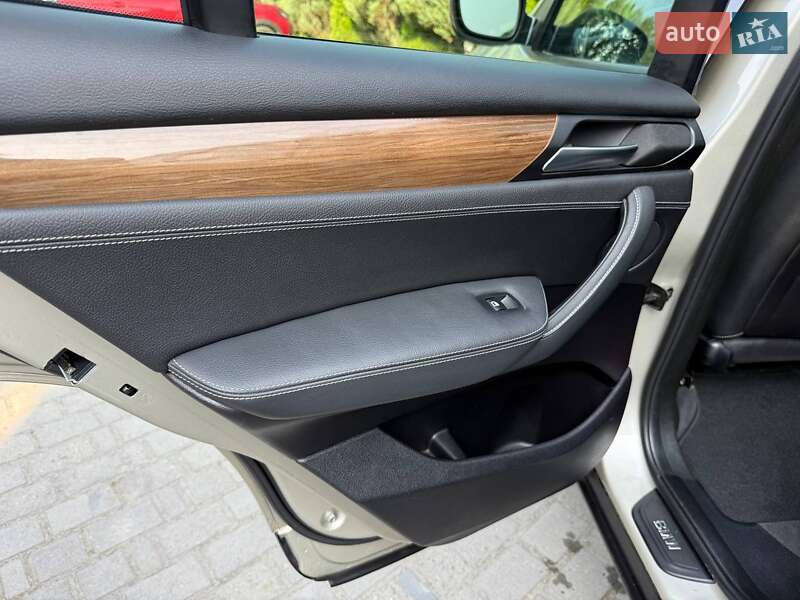 Внедорожник / Кроссовер BMW X3 2012 в Киеве фото 28 Внедорожник / Кроссовер BMW X3 2012 в Киеве