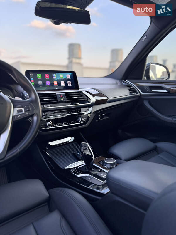 Внедорожник / Кроссовер BMW X3 2018 в Киеве