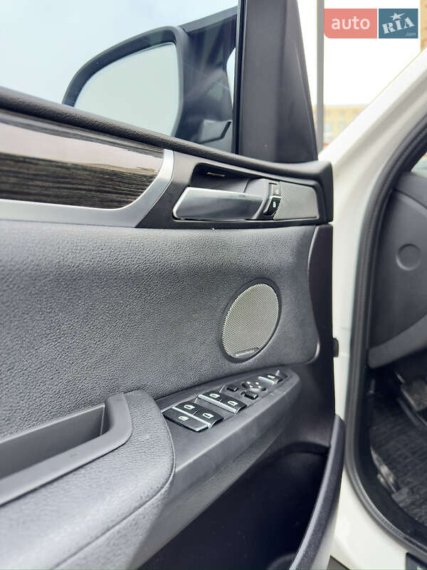 Внедорожник / Кроссовер BMW X3 2015 в Хмельницком фото 19 Внедорожник / Кроссовер BMW X3 2015 в Хмельницком