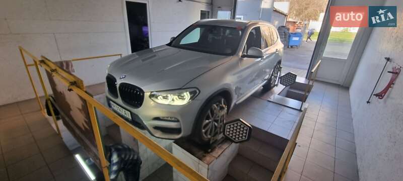 Внедорожник / Кроссовер BMW X3 2018 в Одессе