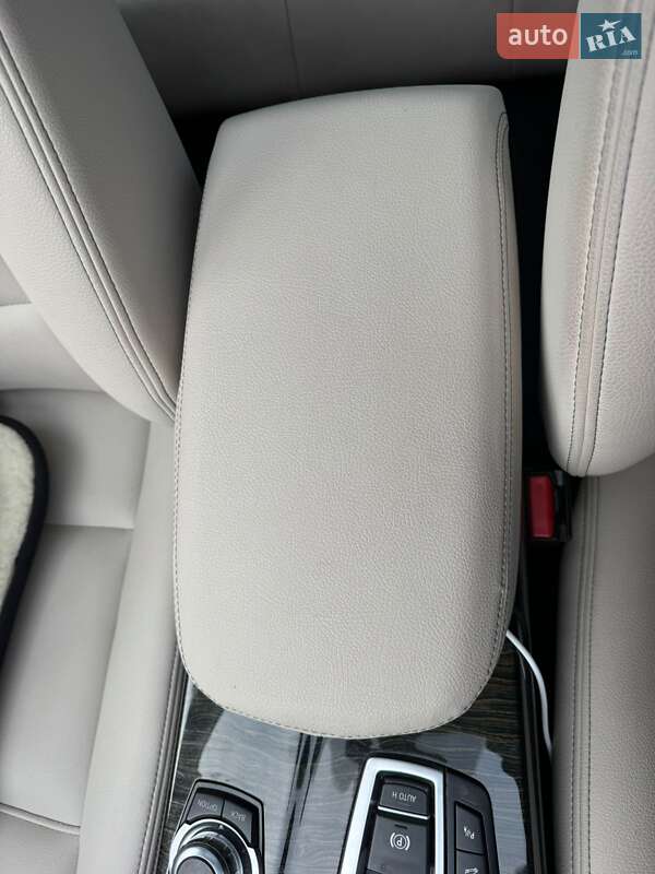 Позашляховик / Кросовер BMW X3 2013 в Рівному фото 29 Позашляховик / Кросовер BMW X3 2013 в Рівному