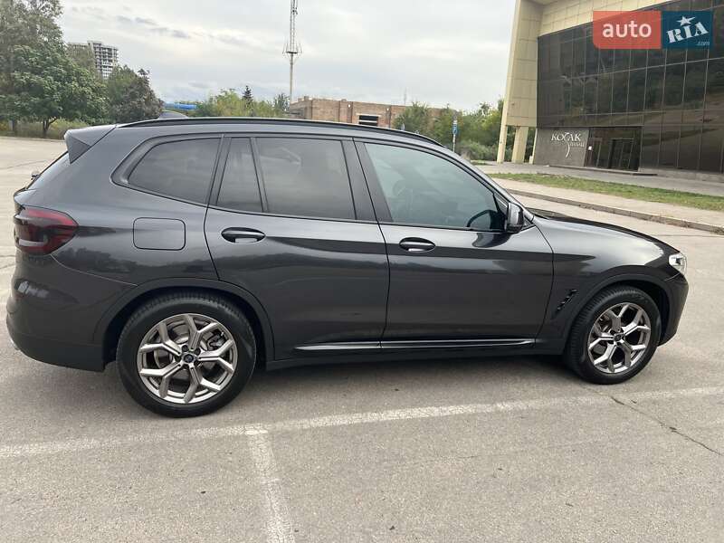 Внедорожник / Кроссовер BMW X3 2020 в Запорожье