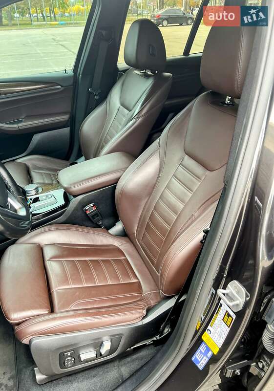 Внедорожник / Кроссовер BMW X3 2020 в Запорожье