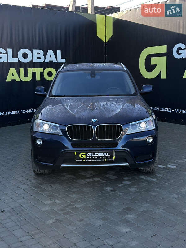 BMW X3 2011