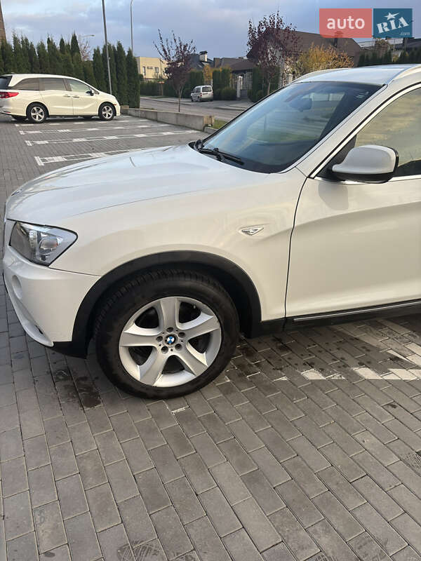 Позашляховик / Кросовер BMW X3 2013 в Рівному