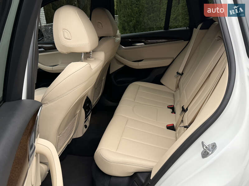 Позашляховик / Кросовер BMW X3 2019 в Тульчині