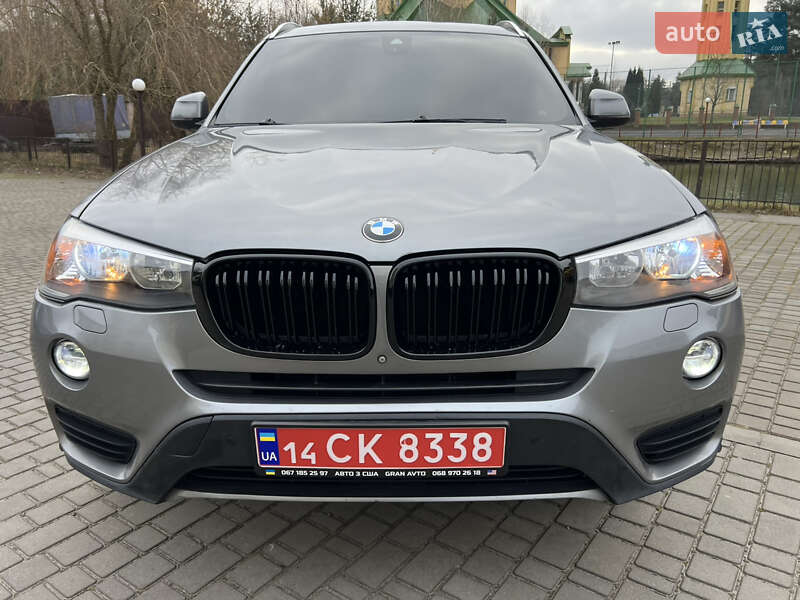Позашляховик / Кросовер BMW X3 2017 в Новояворівську