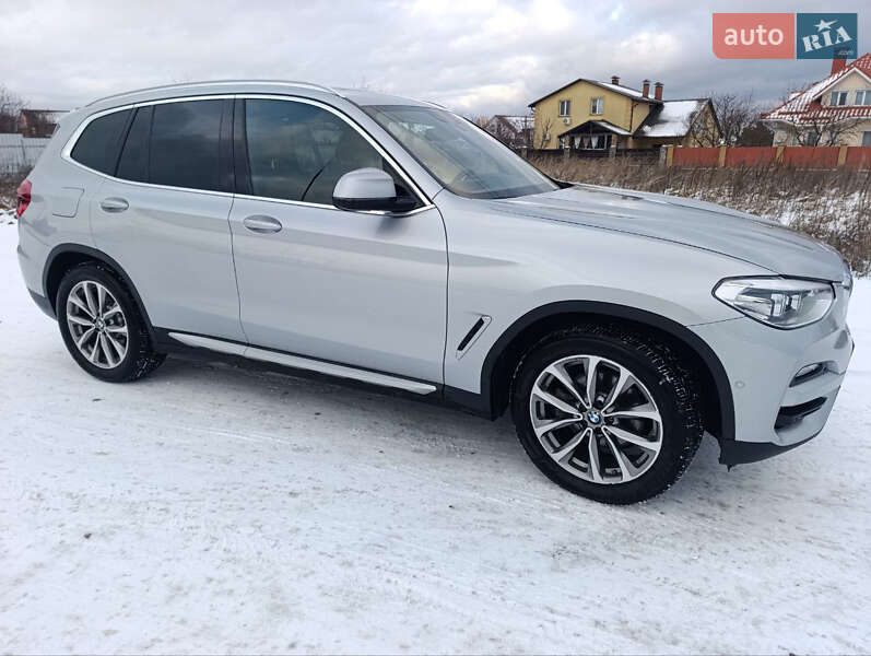 Позашляховик / Кросовер BMW X3 2019 в Києві