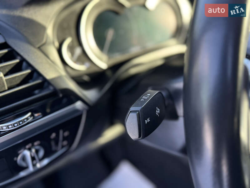 Внедорожник / Кроссовер BMW X3 2019 в Львове