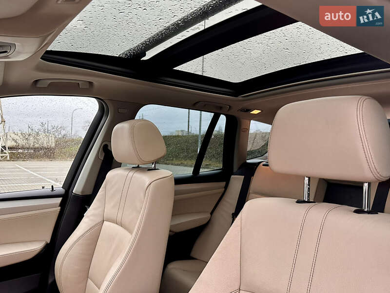 Внедорожник / Кроссовер BMW X3 2014 в Киеве