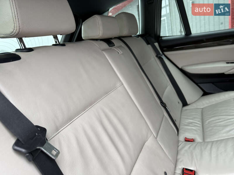 Внедорожник / Кроссовер BMW X3 2013 в Ковеле