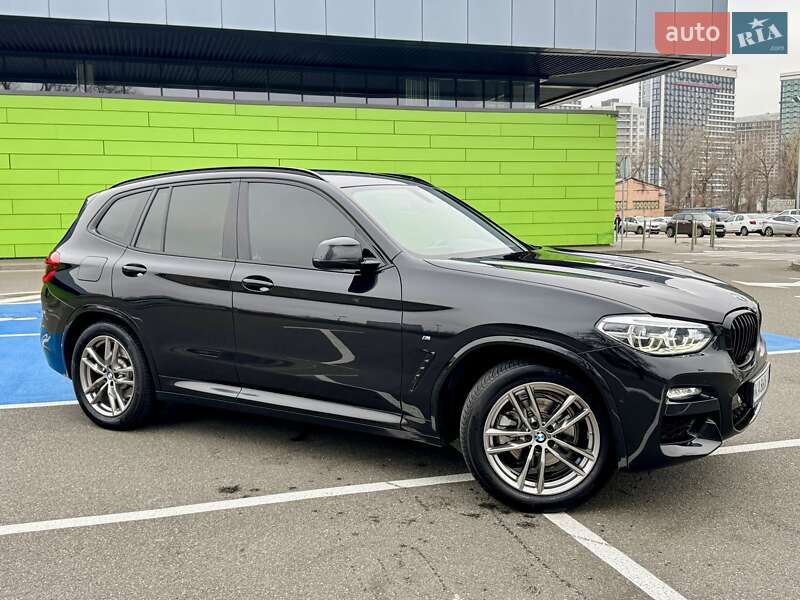 Внедорожник / Кроссовер BMW X3 2020 в Киеве
