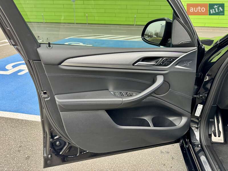 Внедорожник / Кроссовер BMW X3 2020 в Киеве