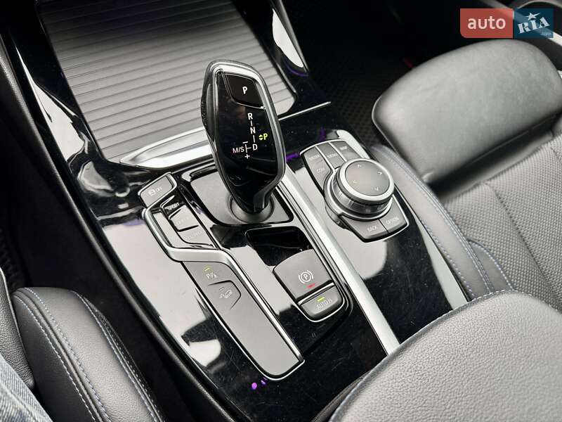 Внедорожник / Кроссовер BMW X3 2020 в Киеве