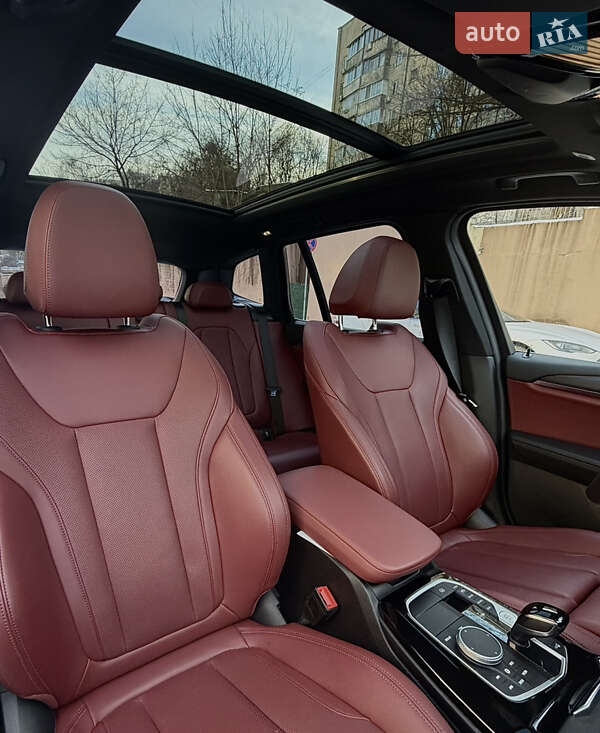 Внедорожник / Кроссовер BMW X3 2022 в Киеве
