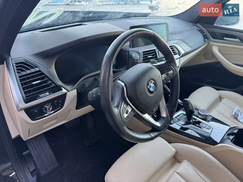 Внедорожник / Кроссовер BMW X3 2020 в Львове