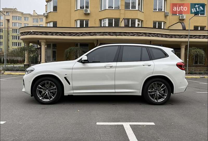 Внедорожник / Кроссовер BMW X3 2021 в Харькове