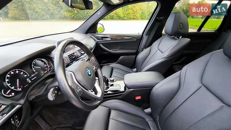 Внедорожник / Кроссовер BMW X3 2018 в Львове