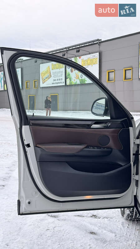 Внедорожник / Кроссовер BMW X3 2016 в Киеве