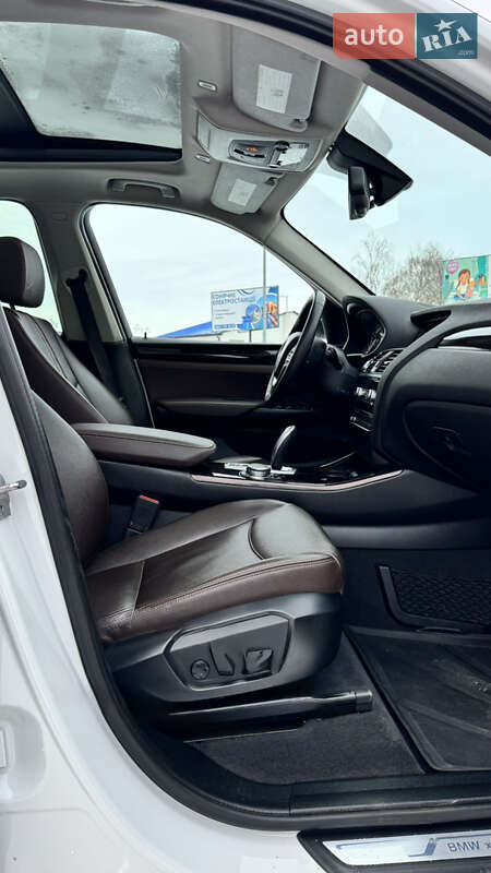 Внедорожник / Кроссовер BMW X3 2016 в Киеве