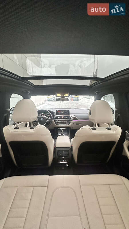 Внедорожник / Кроссовер BMW X3 2018 в Киеве