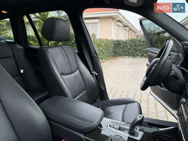 Внедорожник / Кроссовер BMW X3 2015 в Одессе