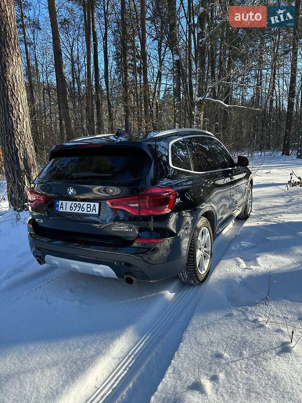 Внедорожник / Кроссовер BMW X3 2019 в Киеве