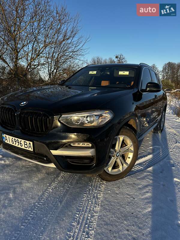Внедорожник / Кроссовер BMW X3 2019 в Киеве
