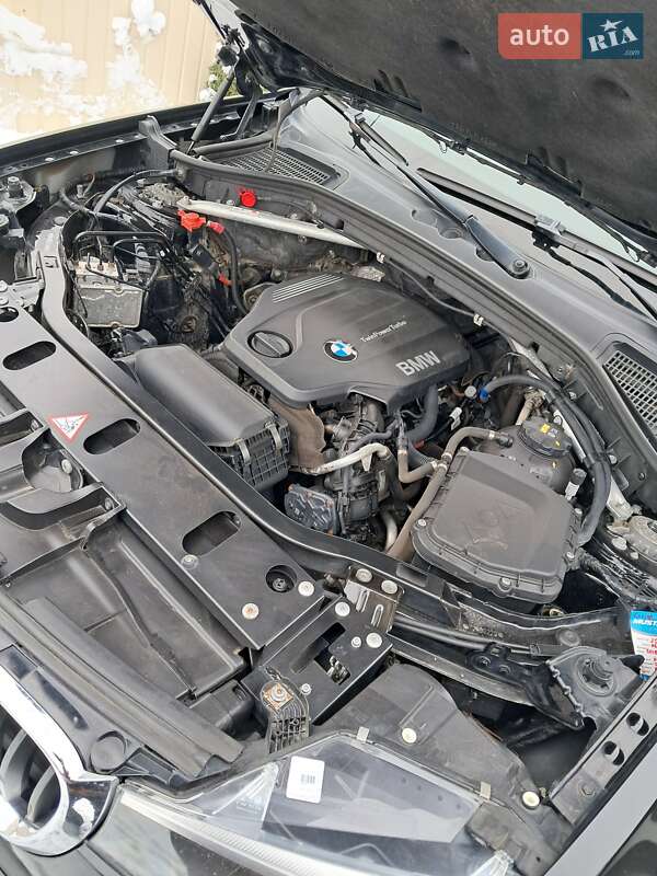 Внедорожник / Кроссовер BMW X3 2015 в Ужгороде