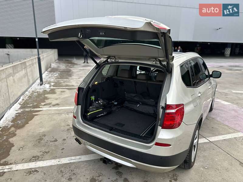 Внедорожник / Кроссовер BMW X3 2012 в Киеве